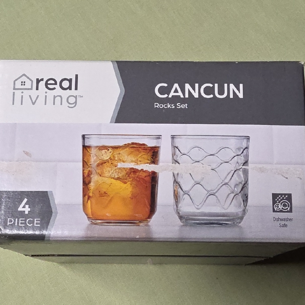 Real Living Cancun Clear Glass Rocks Tumblers - 4 Piece Set (Clear)